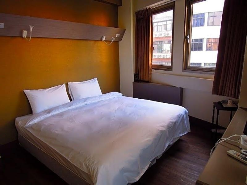 Galaxy Mini Inn Тайбей Екстер'єр фото